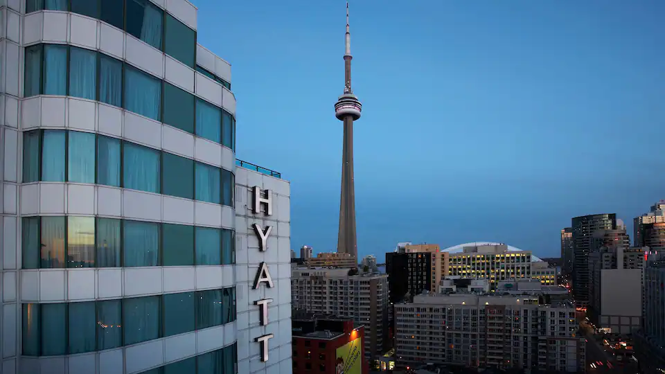 Hyatt-Regency-Toronto-P055-Exterior.16x9